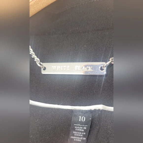 WHBM Black Tailored One Button Size 10 Blazer - Picture 2 of 5